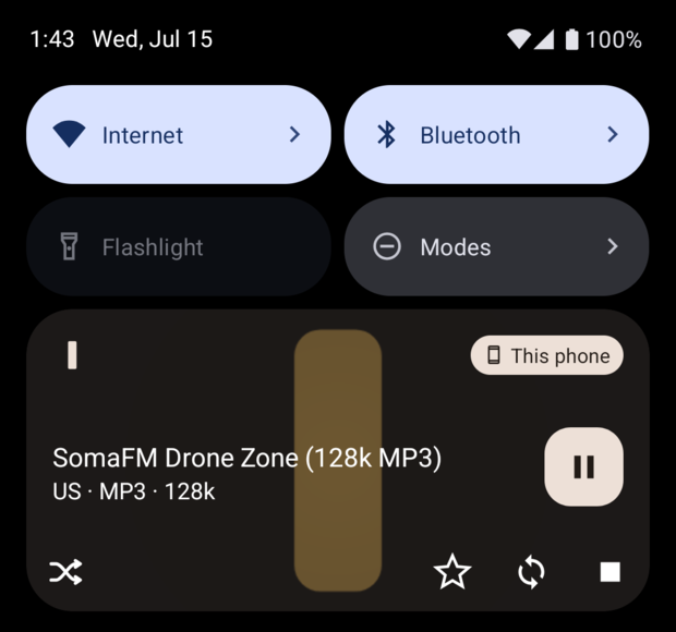 r4dio media notification on Android — SomaFM Drone Zone playing, with shuffle, favourite, sync and stop controls